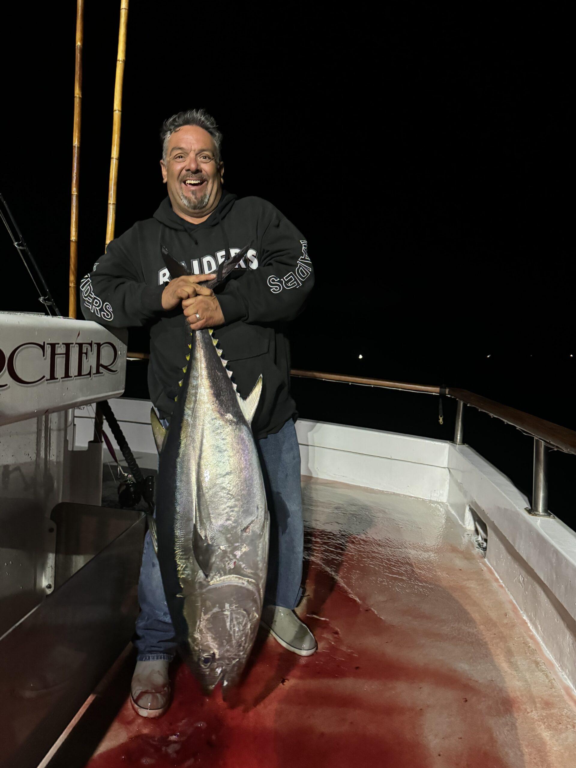 Angler with a 100-pounder bluefin tuna!